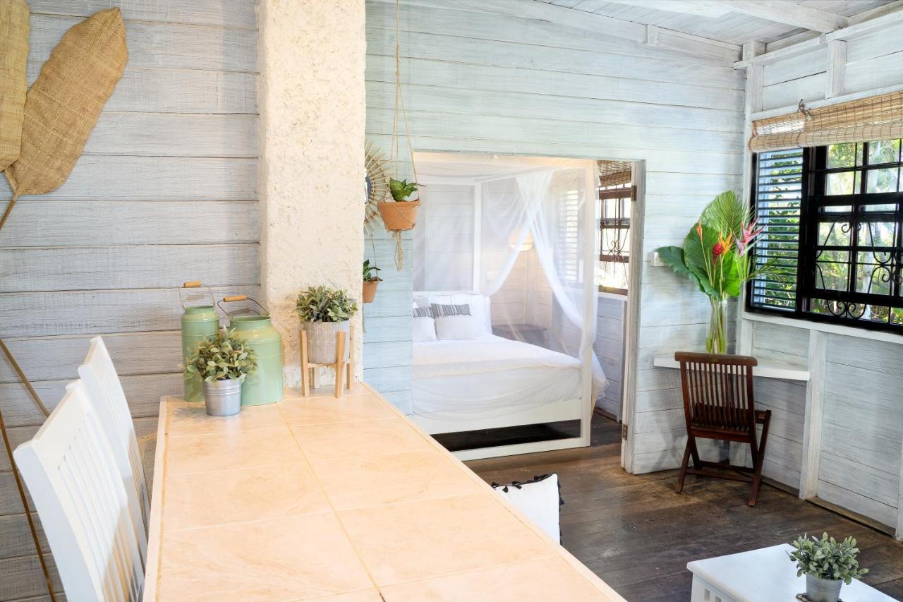 Eco Lifestyle And Lodge Bathsheba Exterior photo
